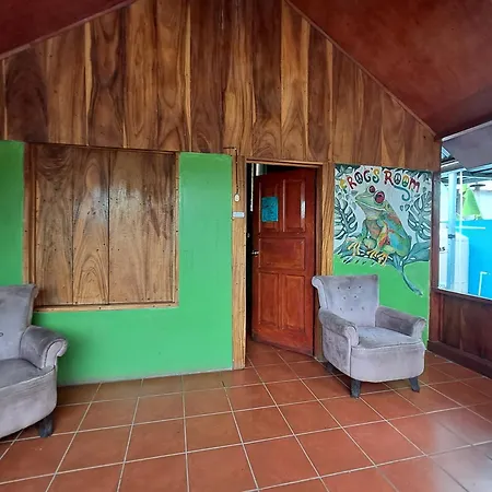 Lazy Crab Hostel-2